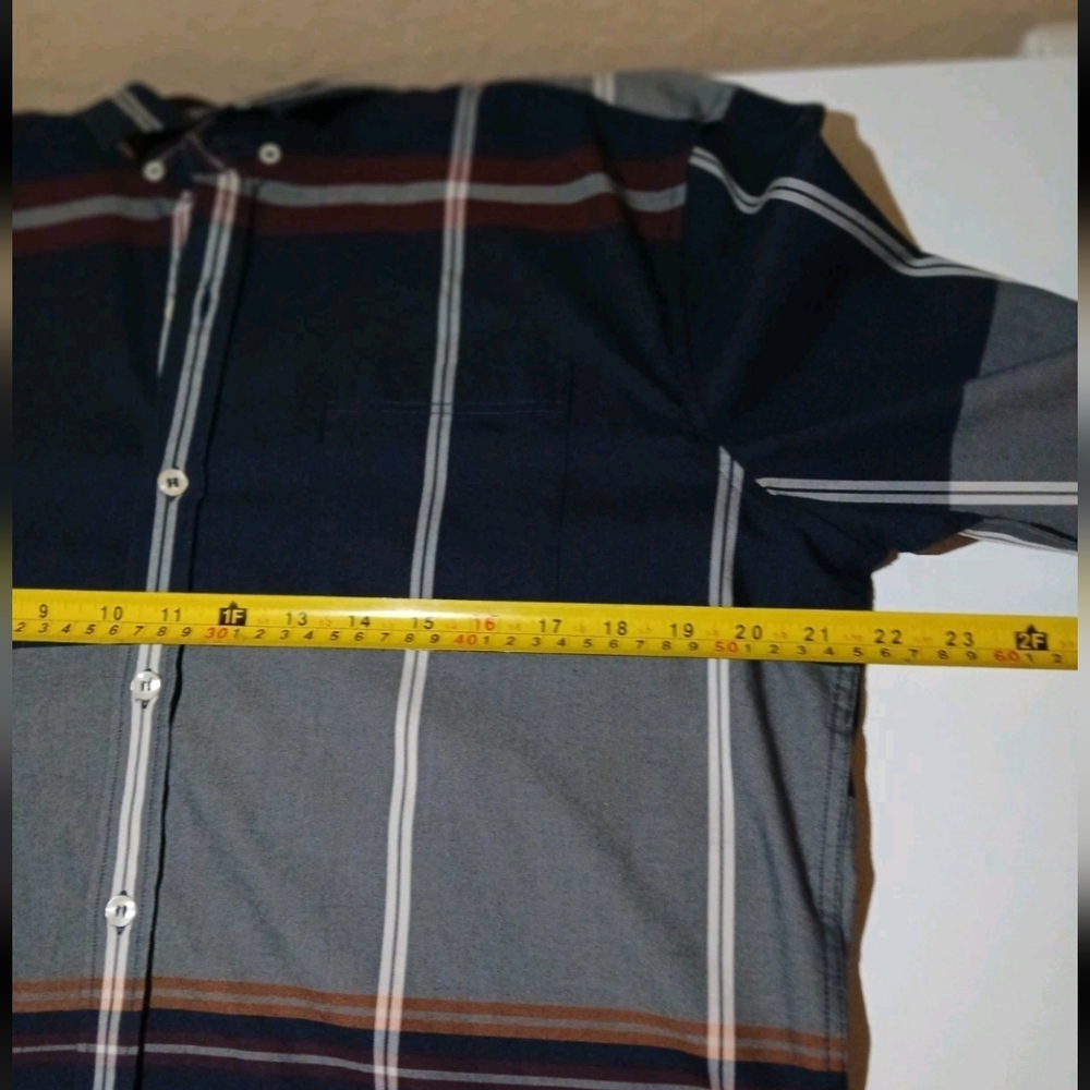 7 DIAMOND Long Sleeve Men's Size Large Multicolored Flannel button up - Picture 6 of 7